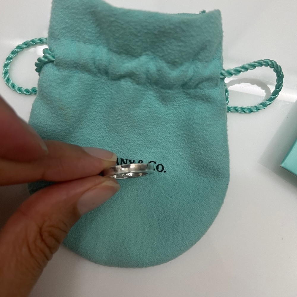 Tiffany necklace 1837 circle pendent